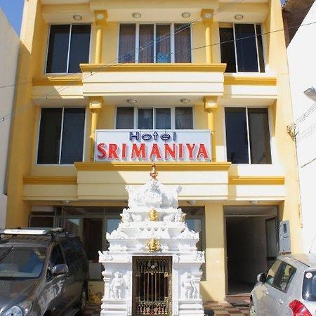 קניאקומרי Hotel Srimaniya מראה חיצוני תמונה