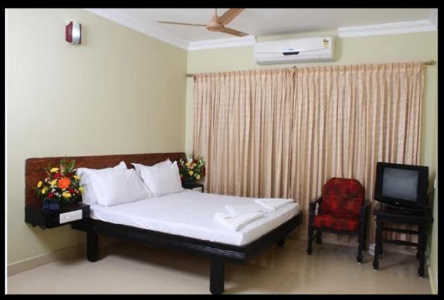 קניאקומרי Hotel Srimaniya מראה חיצוני תמונה