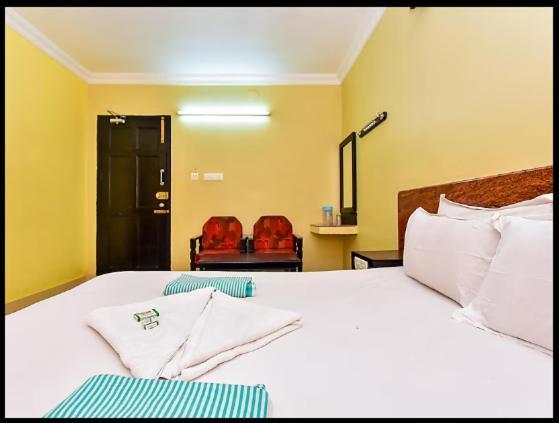 קניאקומרי Hotel Srimaniya מראה חיצוני תמונה