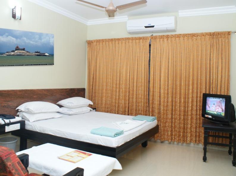 קניאקומרי Hotel Srimaniya מראה חיצוני תמונה